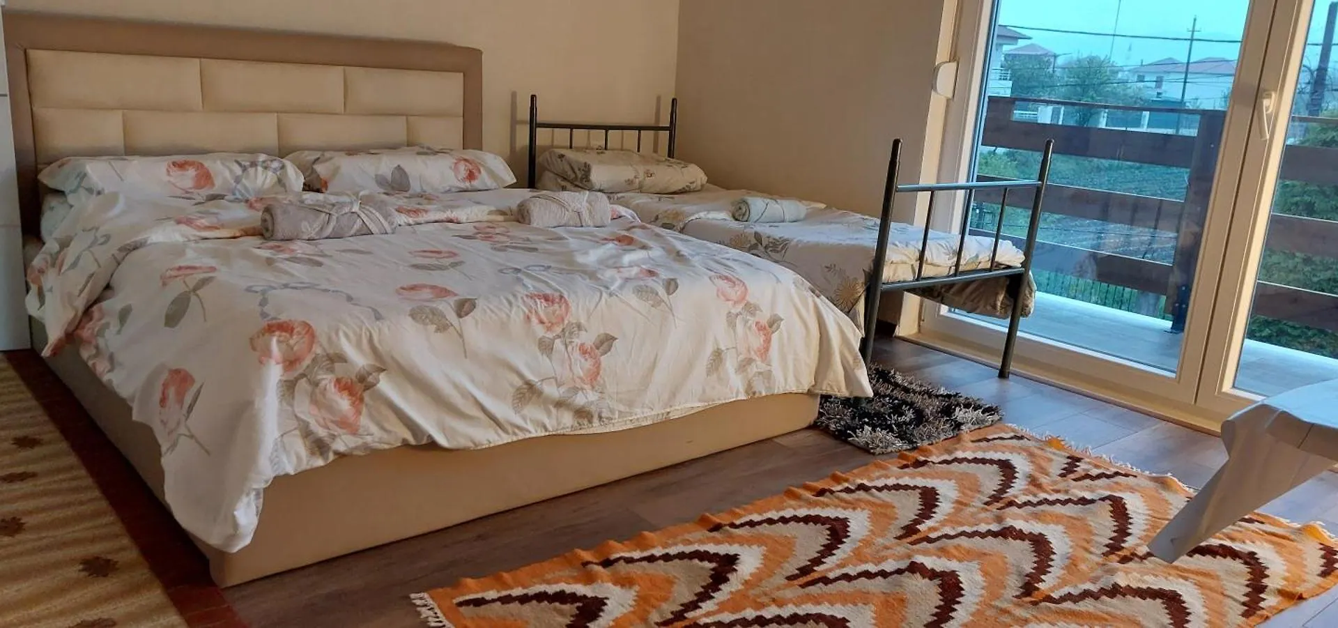 Villa Nathanael Cozy Rooms With Balcony Πόγραδετς Εξοχικό σπίτι