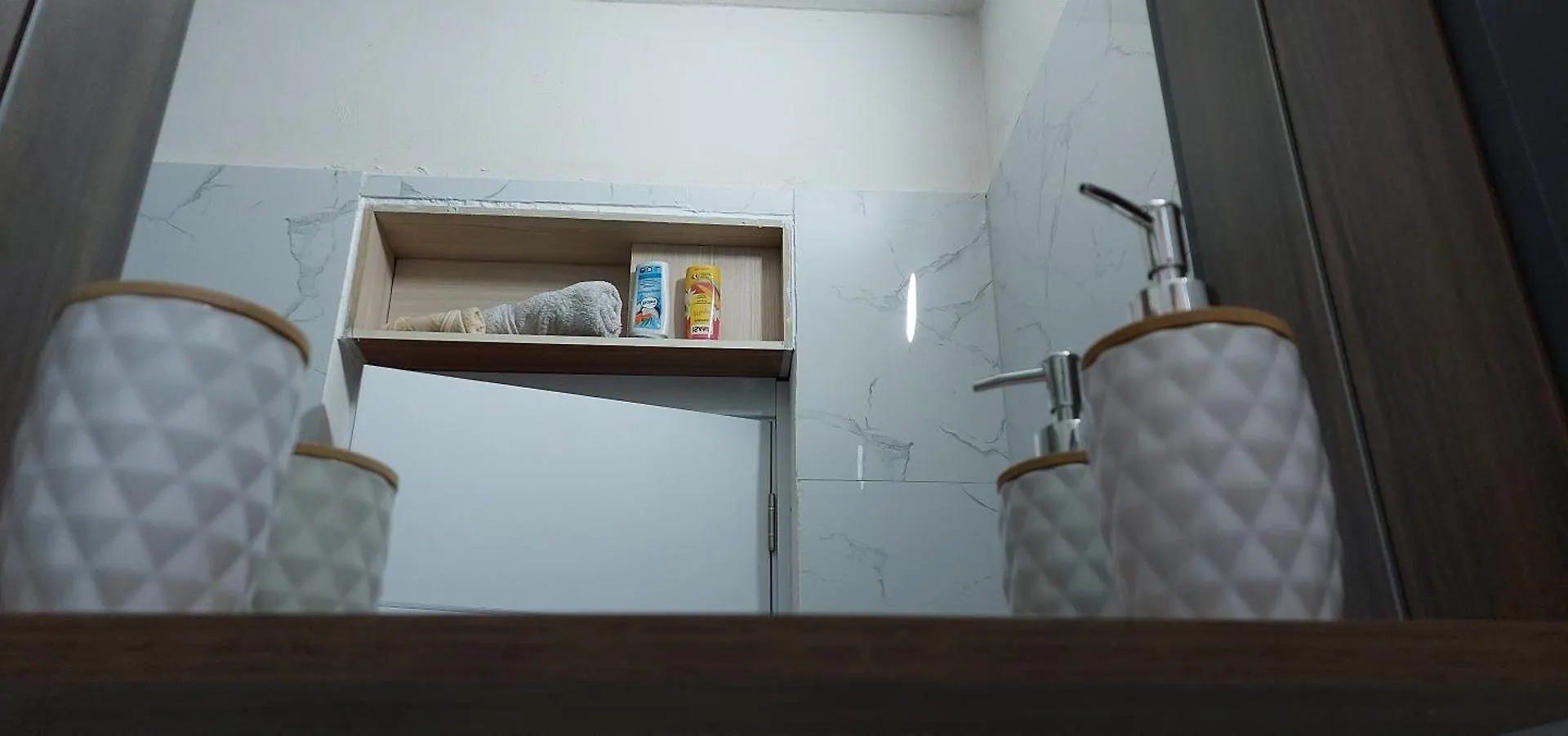 Villa Nathanael Cozy Rooms With Balcony 波格拉德茨 阿尔巴尼亚